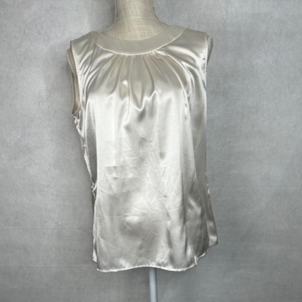 Jones New York Sleeveless Blouse with Front Pleats